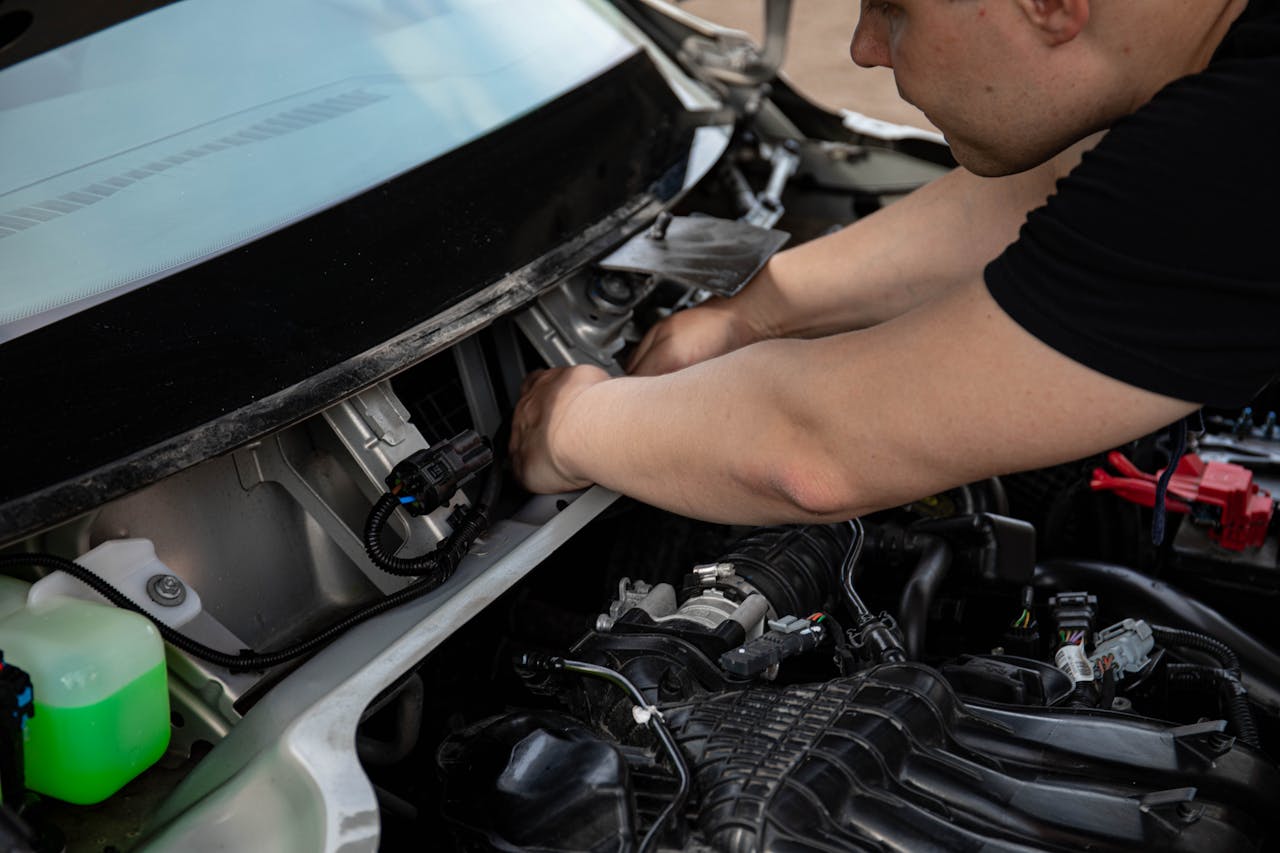 The Classic Car Restorer's Handbook to Dry Ice Cleaning